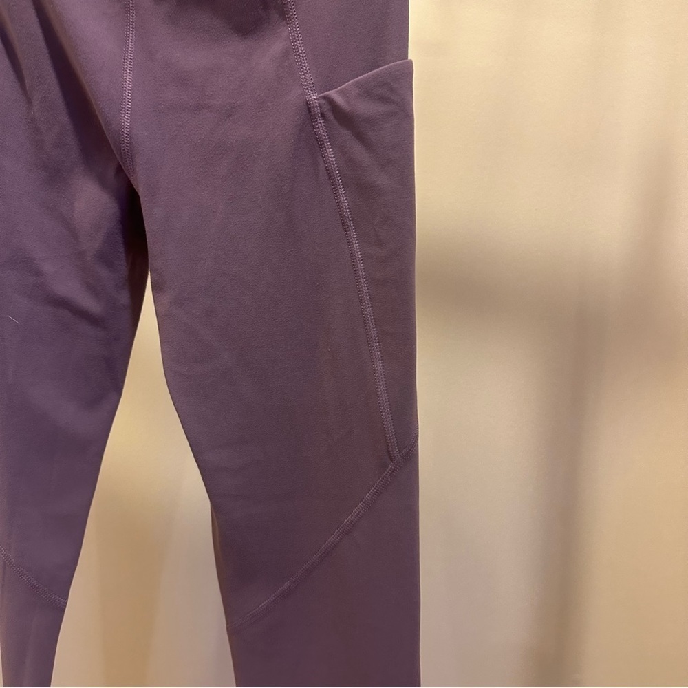 Athleta Girl High Rise Stash Your Treasures Legging 
XL/14 - Picture 8 of 17